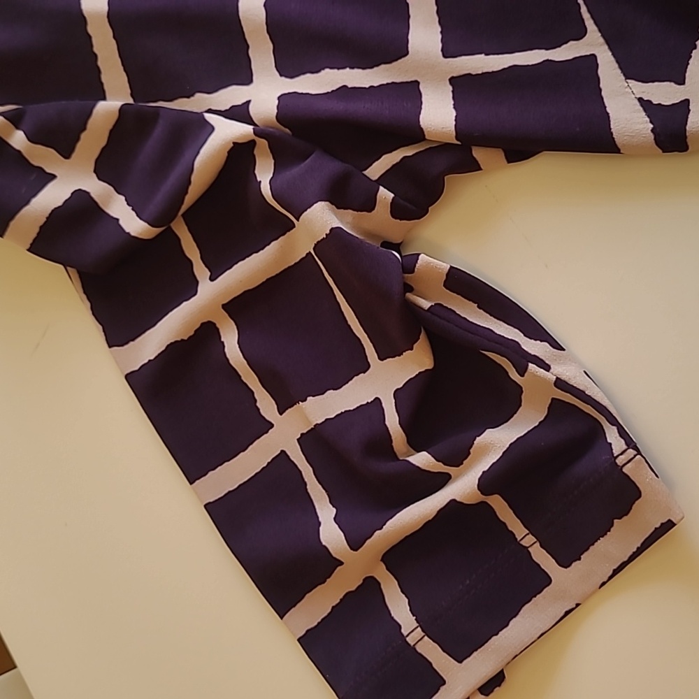 Chic Grid Pattern Dress - Picture 3 of 6